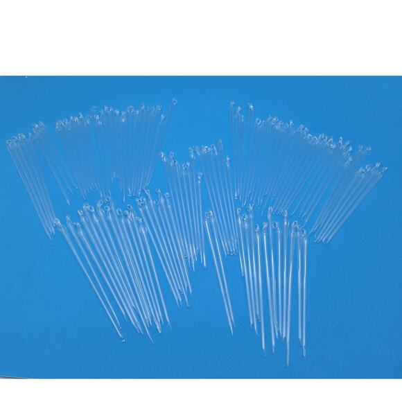 106 Hand-Blown Hollow Clear Glass Christmas Ornament Icicles 6-9" Various Length - Picture 2 of 5